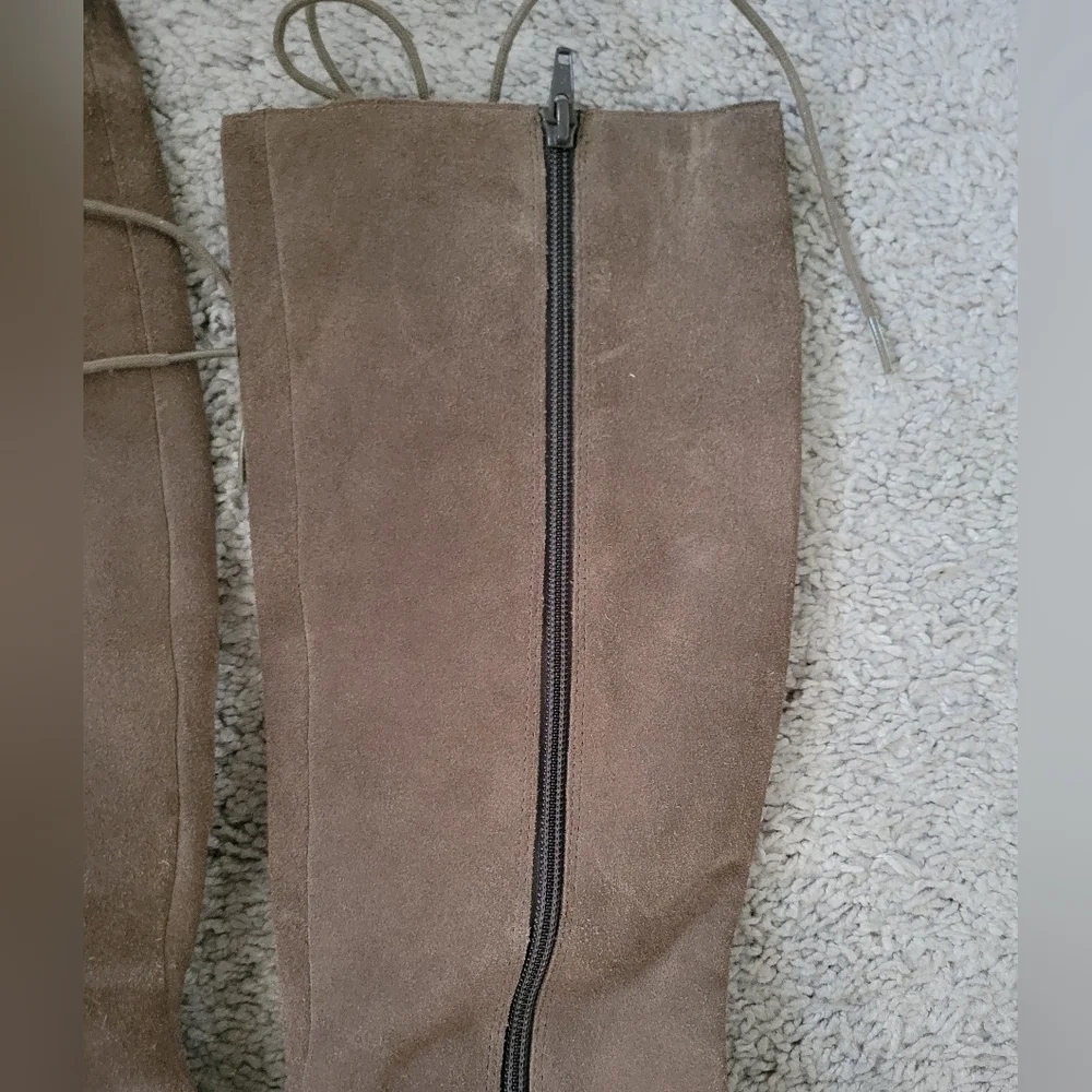 Women's Tan Suede Knee-High Boots - Picture 3 of 9